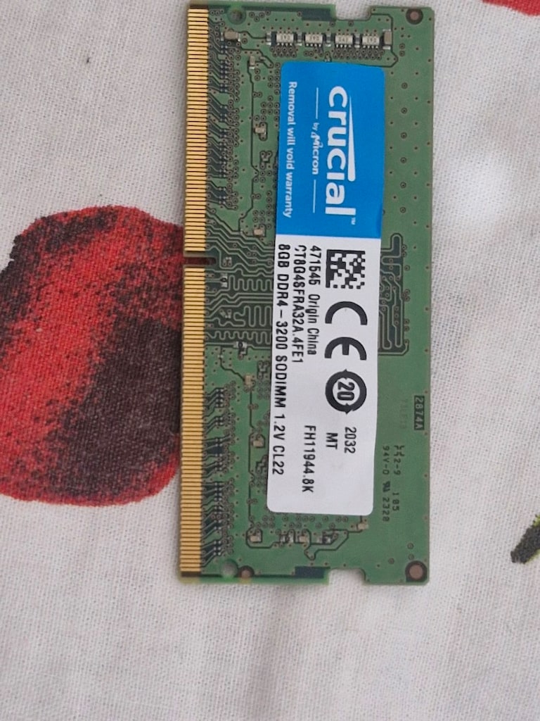 CRUCİAL DDR4 RAM 8GB LAPTOP