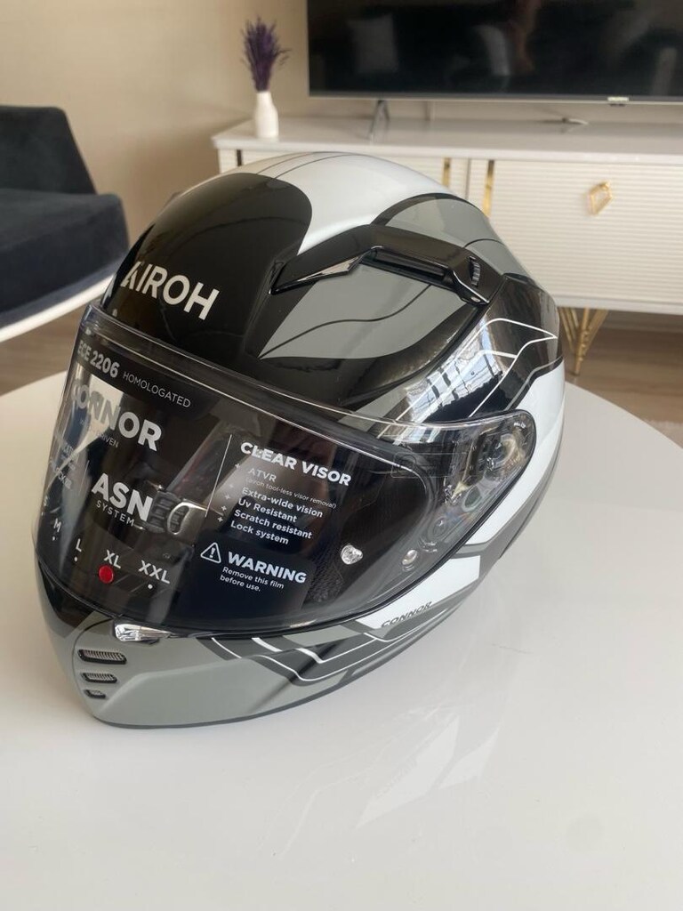 AIROH CONNOR DUNK BLACK GLOSS KASK XL BEDEN SIFIR KUTULU - 13