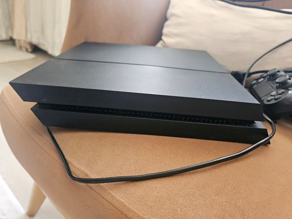 ps4 kalın kasa içi açılmış fan ses sorunu yok - 7