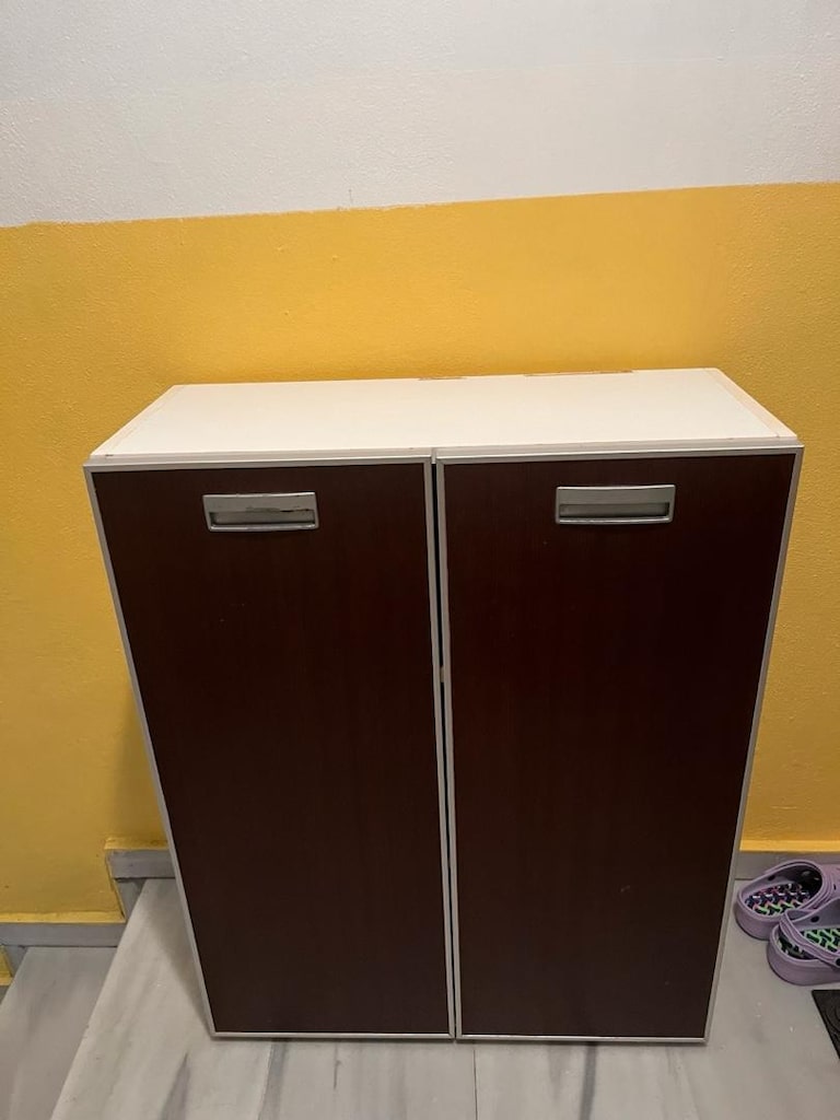 KAPAKLI DOLAP TEMİZ VE SORUNSUZ - 3