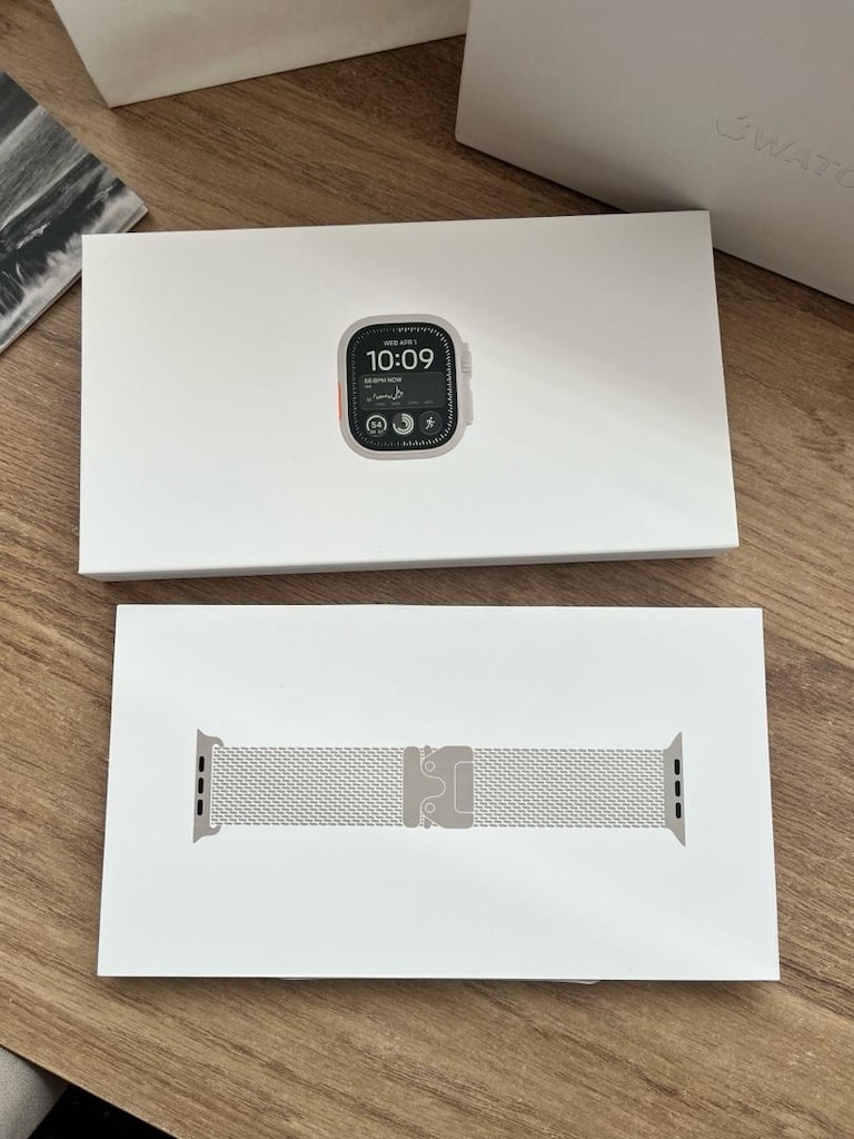 Apple Watch Ultra 4 - 4