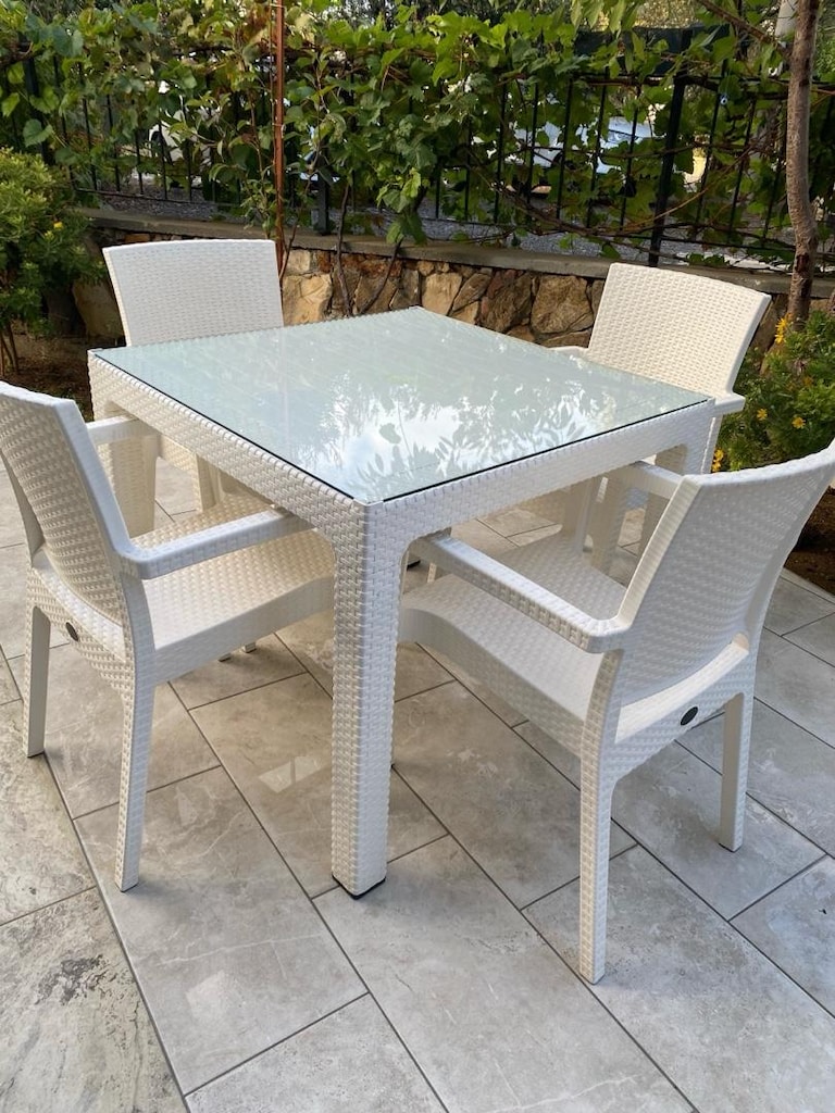 Novussi Zenit Rattan Bahçe Balkon Masa Takım