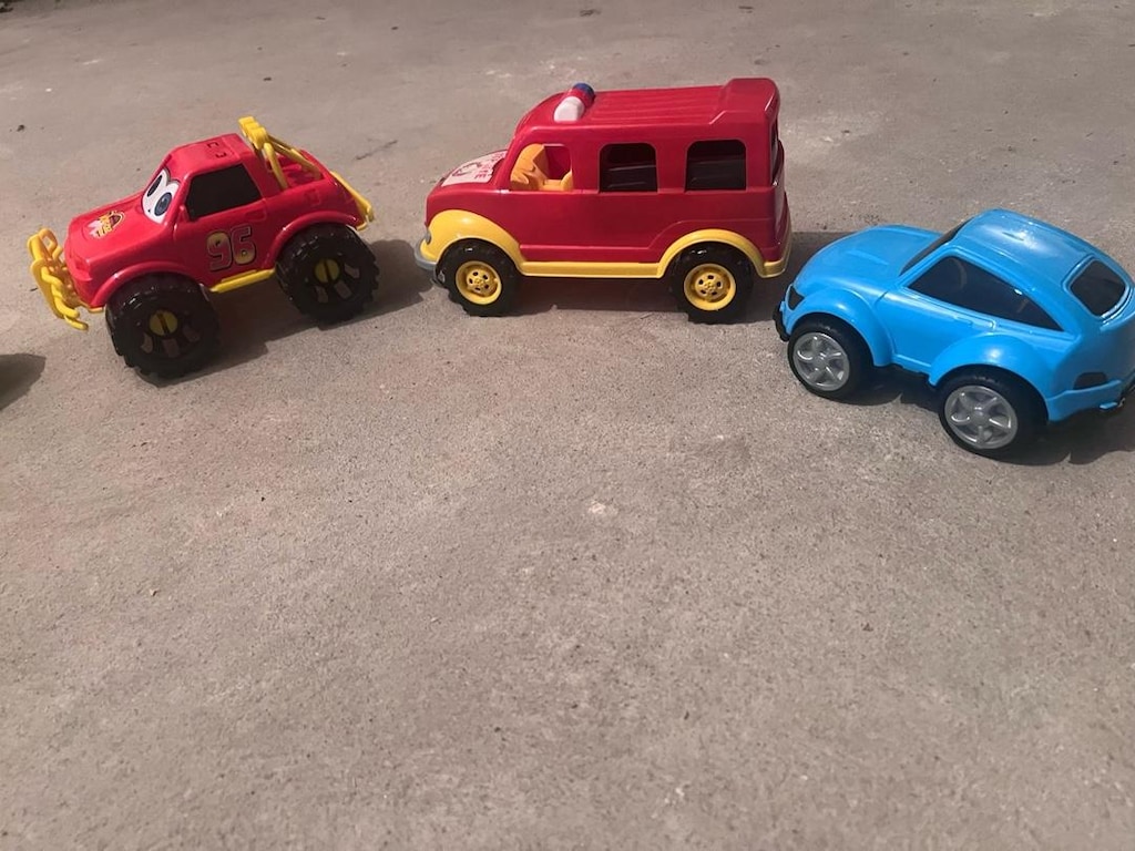 OYUNCAK KEPÇE ve DİĞER KÜÇÜK OYUNCAKLAR - 10