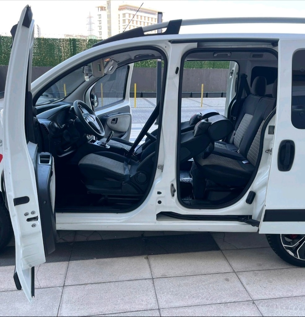 GÖRÜLMEYE DEĞER COK TEMİZ HUSUSİ FİORİNO 1.3 MULTİJET EMOTİON OTOMATİK - 12