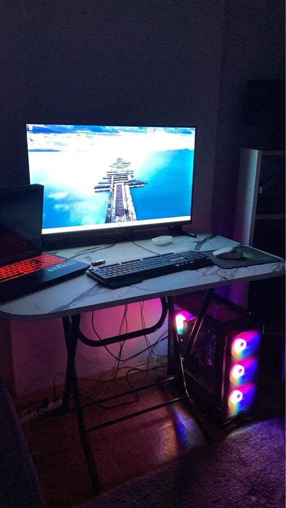 OYUN BİLGİSAYARI KASA TERTEMİZ - 7 aylık PC