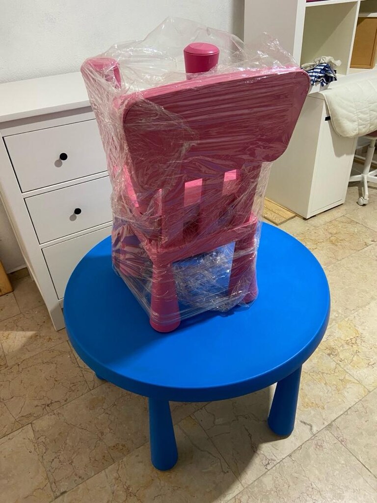 ikea mamut masa ve sandalye - 2