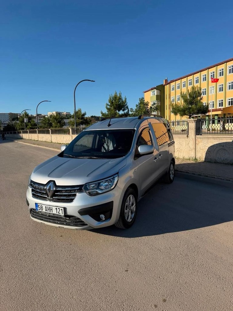 RENAULT EXPERS 1.5 K9K motor - 4