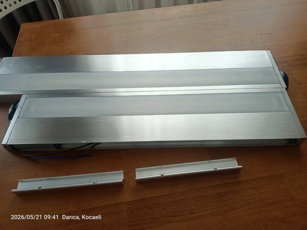 LED raf altı aydınlatma