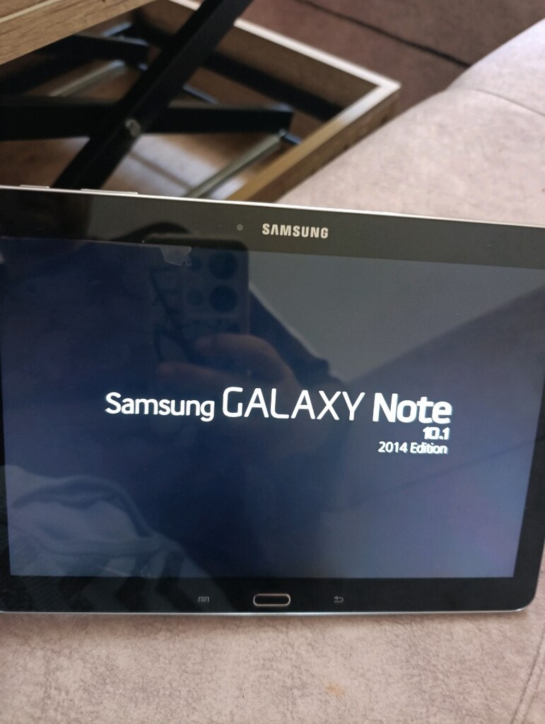 Samsung tablet - 2