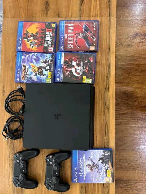 PlayStation 4