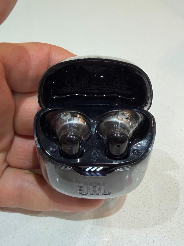 JBL TUNE FLEX GHOST SİYAH TEMİZ - 8