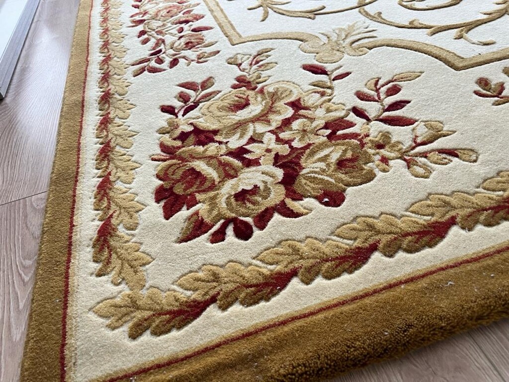 6 metrekare yün halı - 2
