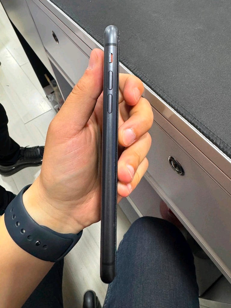TERTEMİZ APPLE 11 128 GB - 4