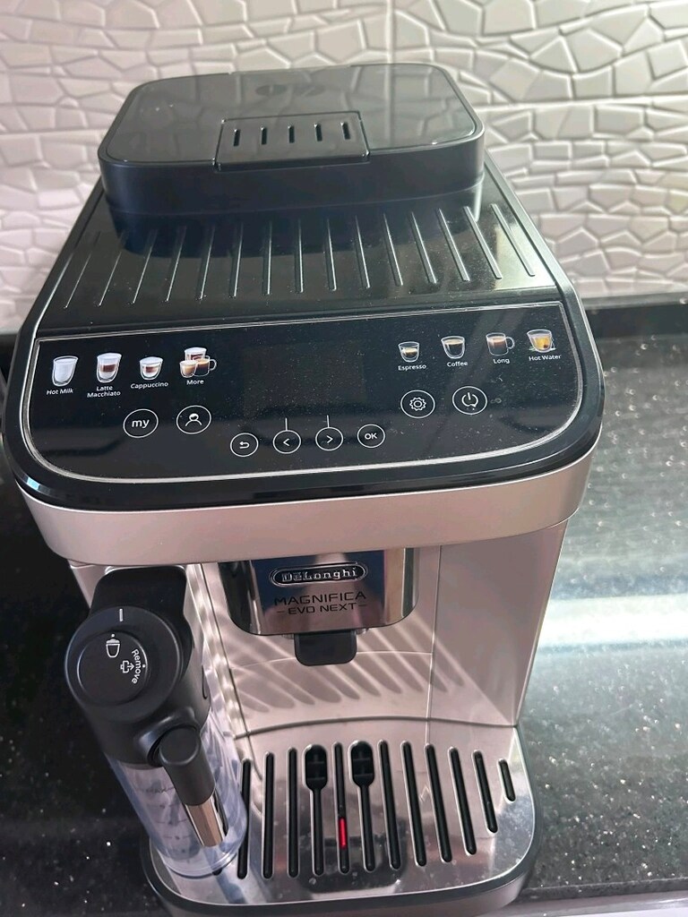 De'Longhi Magnifica Evo ECAM 310.80.SB model cihazım satılıktır. - 4