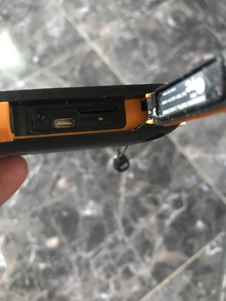 Samsung HMX-W300 - 6