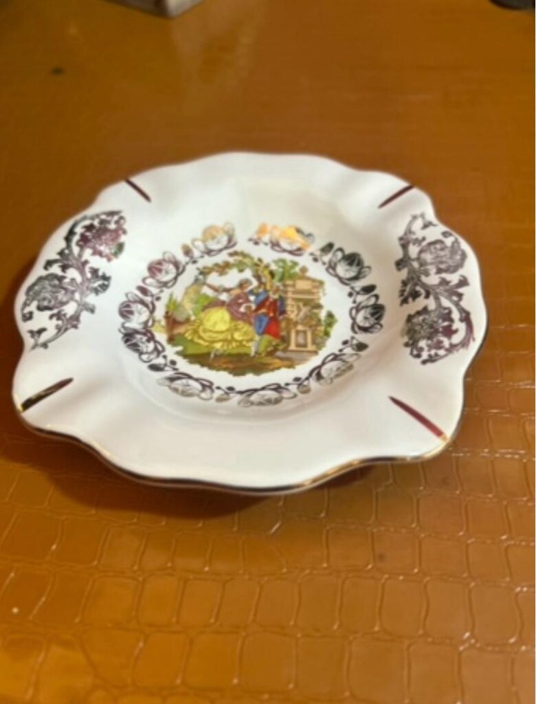 Vintage Fragonard kül tablası. - 2
