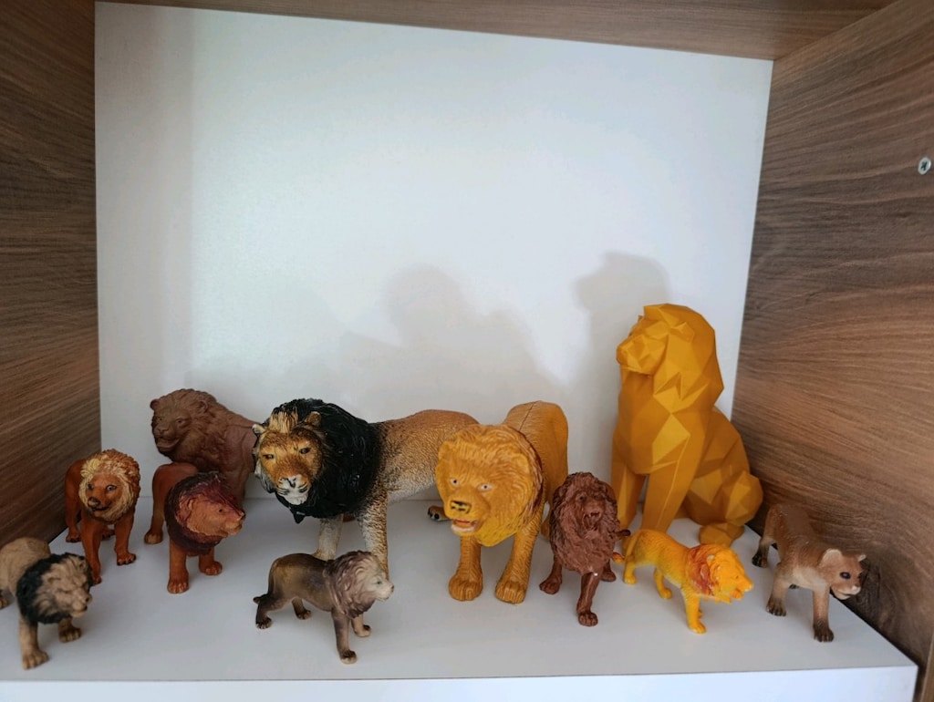 44 adet aslan kaplan figur - 2