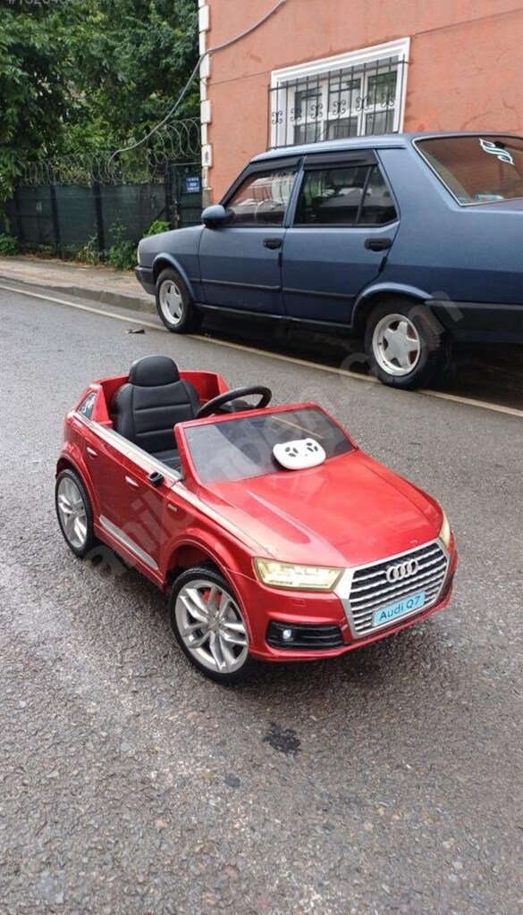 Baby&Toys Audi Q7 12 V Akülü Jip Akülü Araba - 10