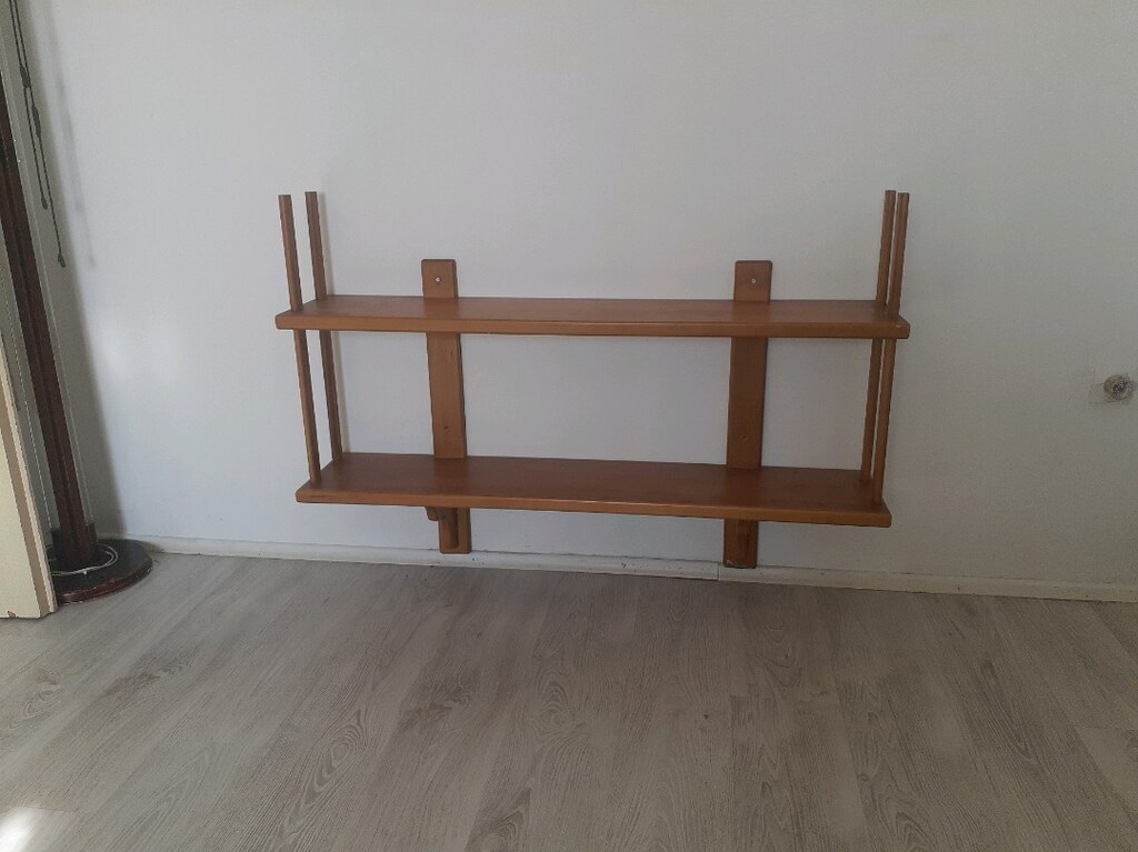 duvar rafı