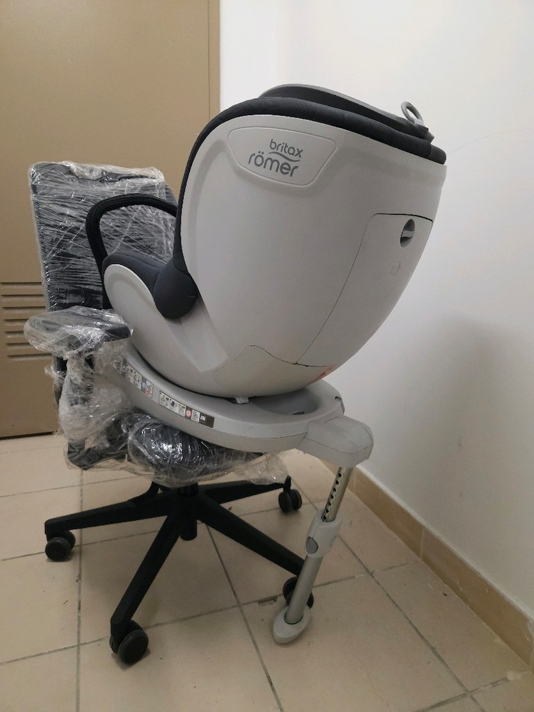 Britax Römer Dualfix 360 Derece Oto Çocuk Koltuğu - 6