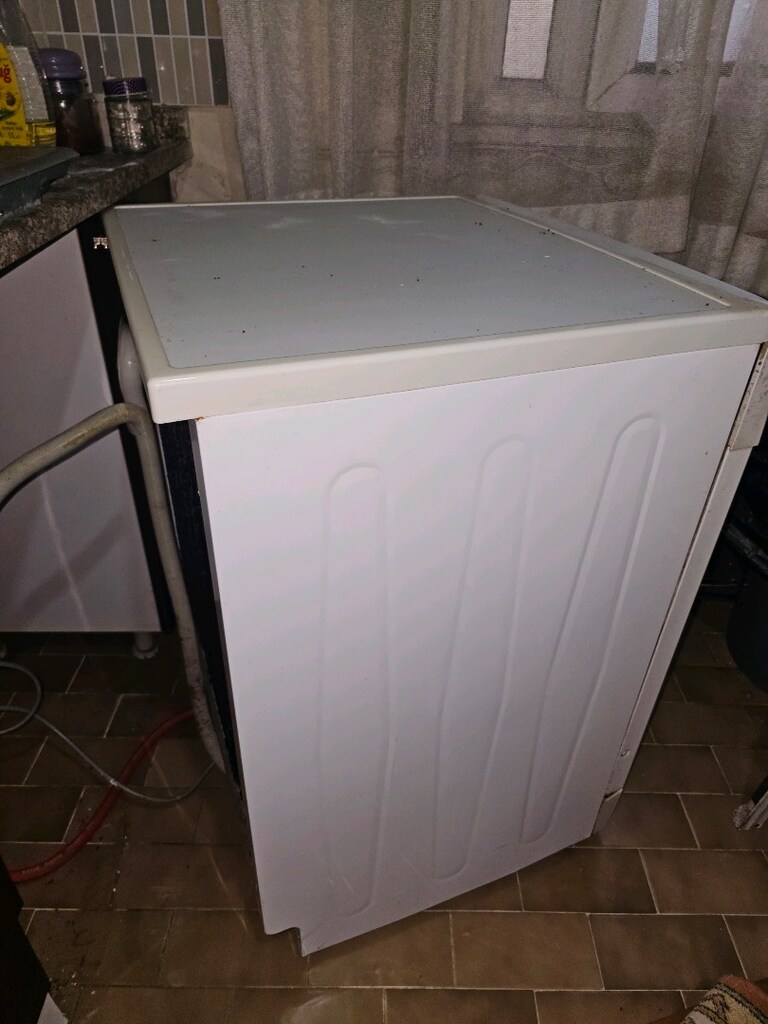 bulaşık makinesi Arçelik marka 6230 HT model - 6