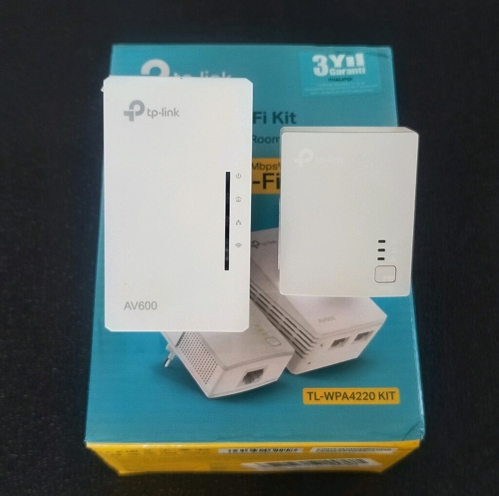 TP-Link AV600 Powerline Wi-Fi Kit - 3