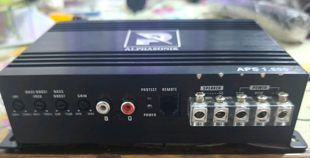 bass mono amfi APS 1.800 - 4
