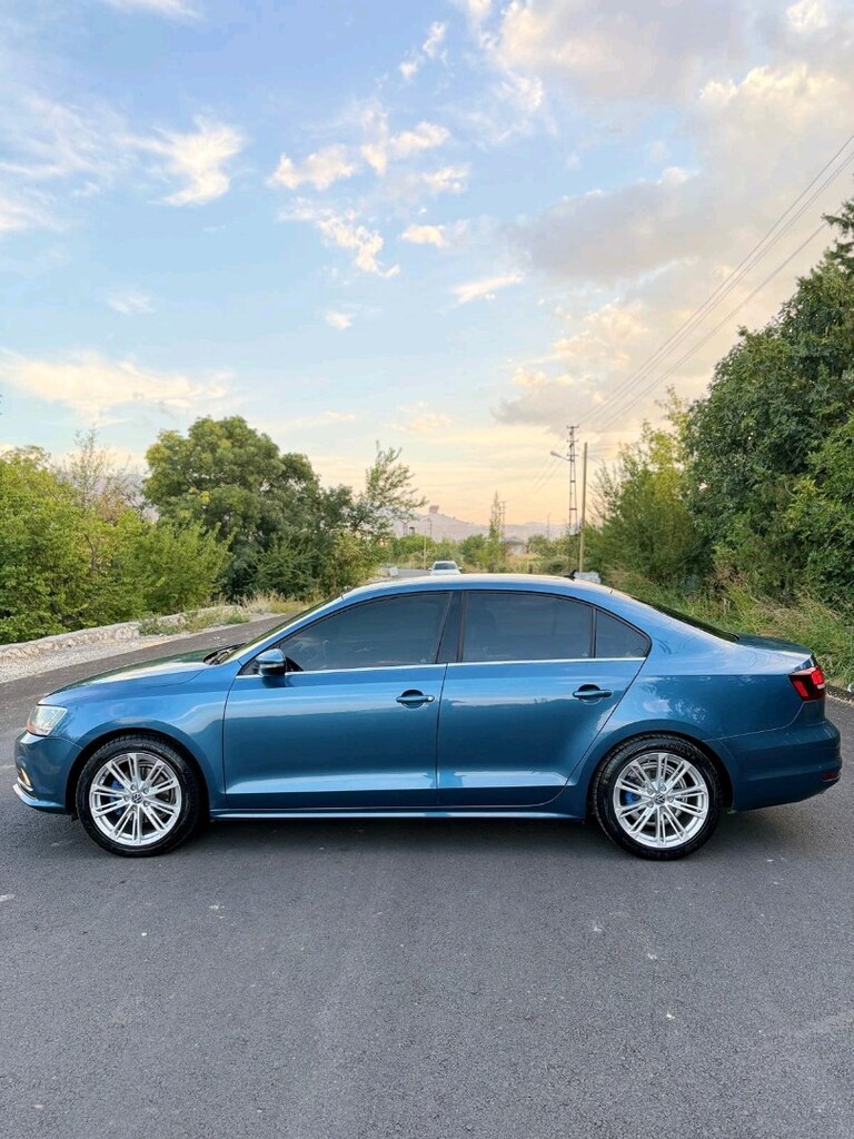 SAHİBİNDEN VOLKSWAGEN JETTA OTOMATİK - 17