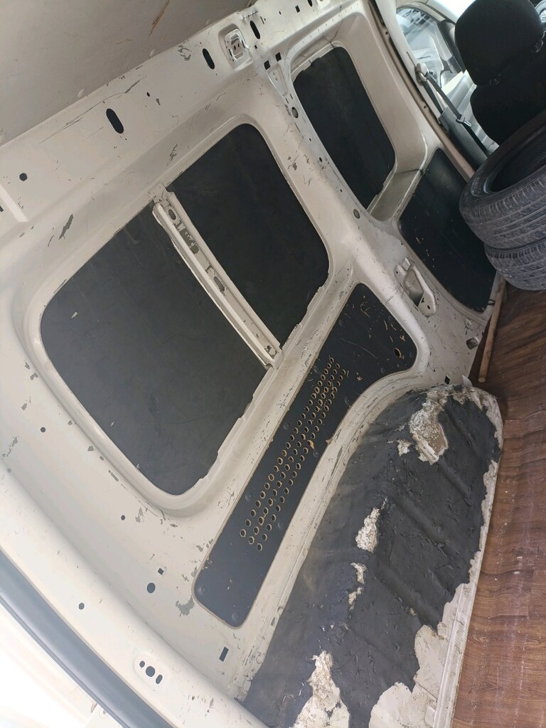 2014 1.6 caddy - 15