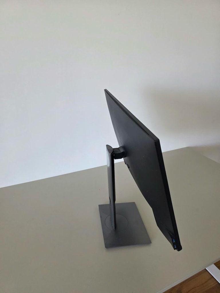 DELL FLAT Monitör - 3