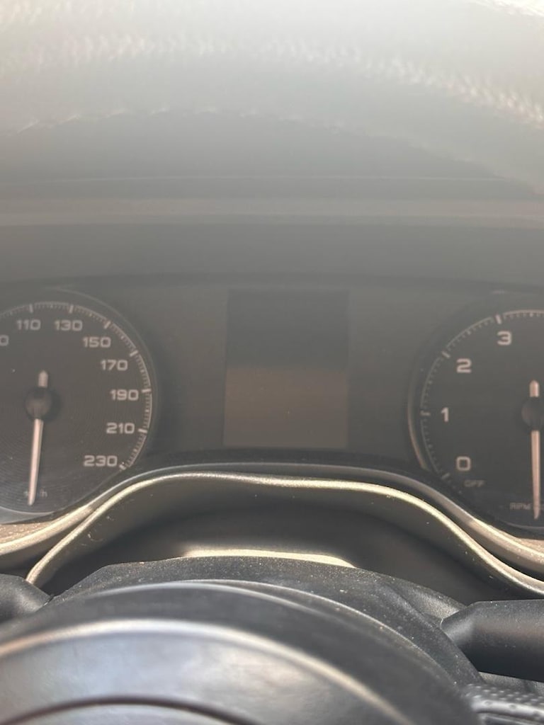 TERTEMİZ TAKSİ ÇIKMASI 2021 model 460.000 km - 9