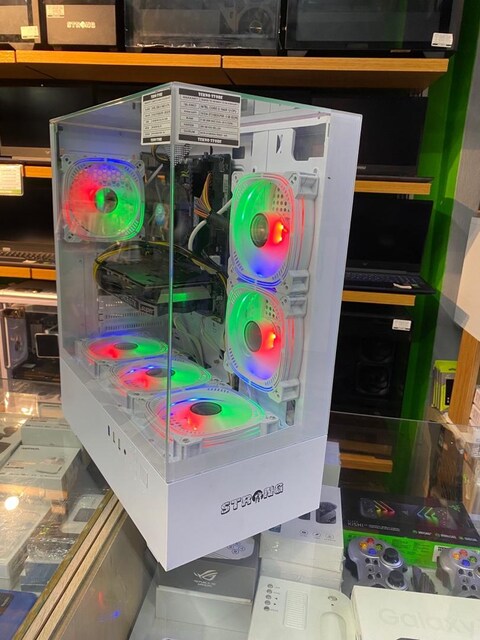 STRONG AKVARYUM GAMING