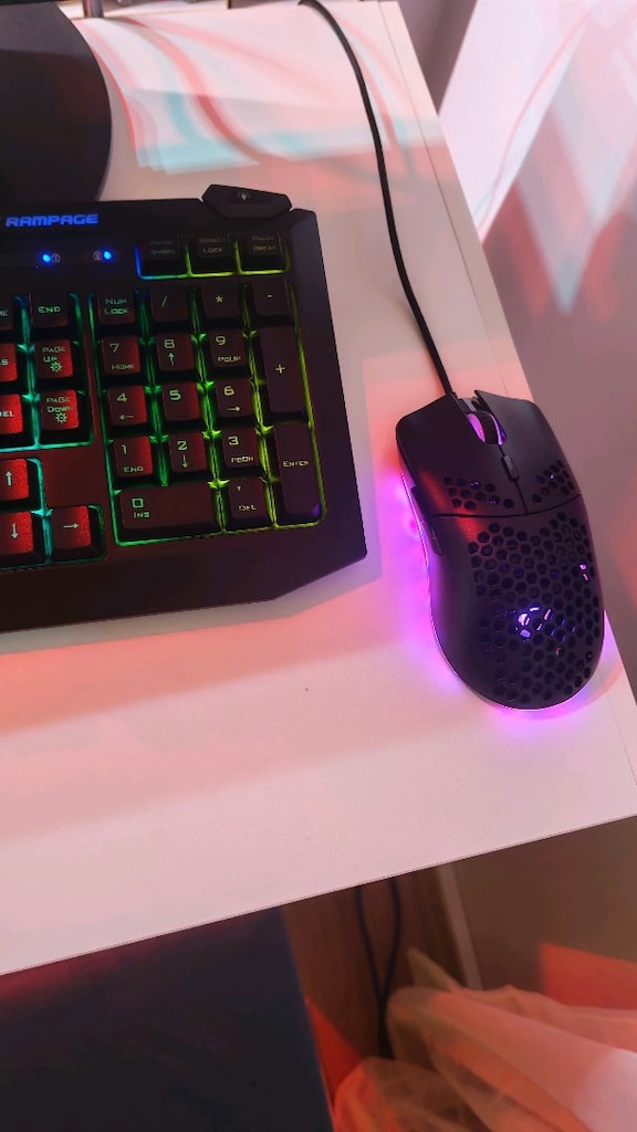 RAMPAGEBROKER V2 FULL RGB GAMING KEYBOARD - 4