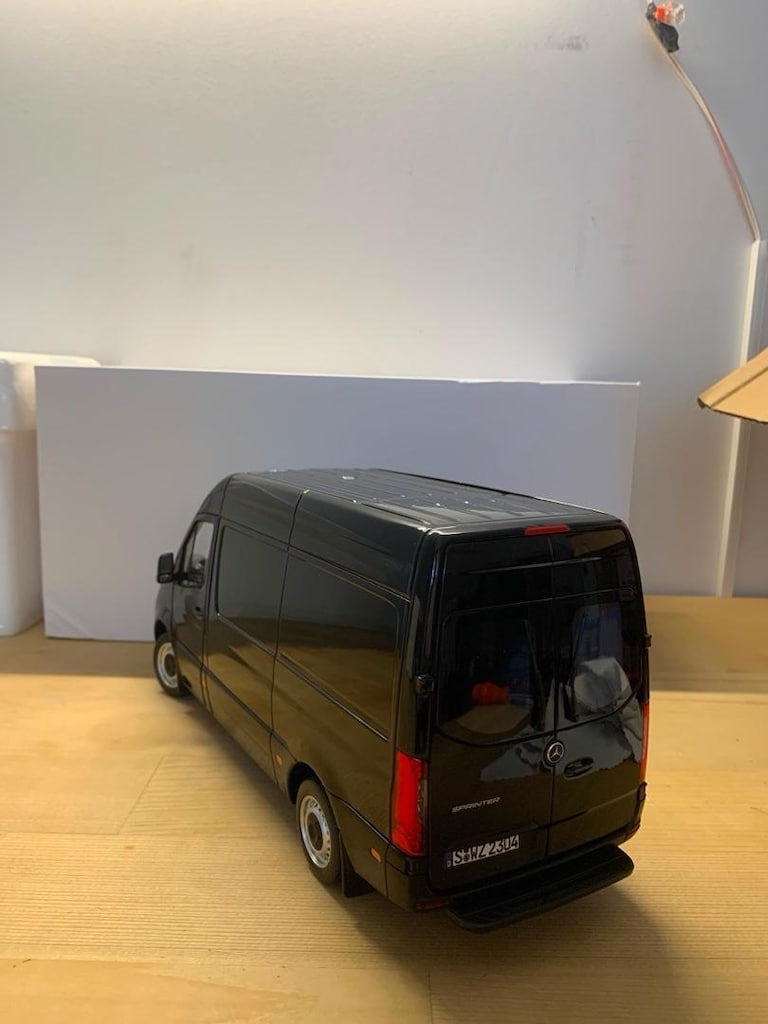 1/18 Norev Mercedes sprinter - 4