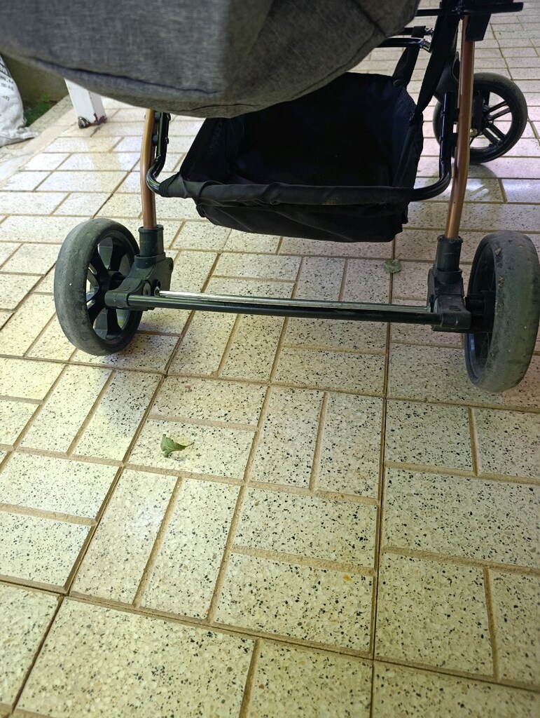 Çift Yönlü Bebek Arabası - 5