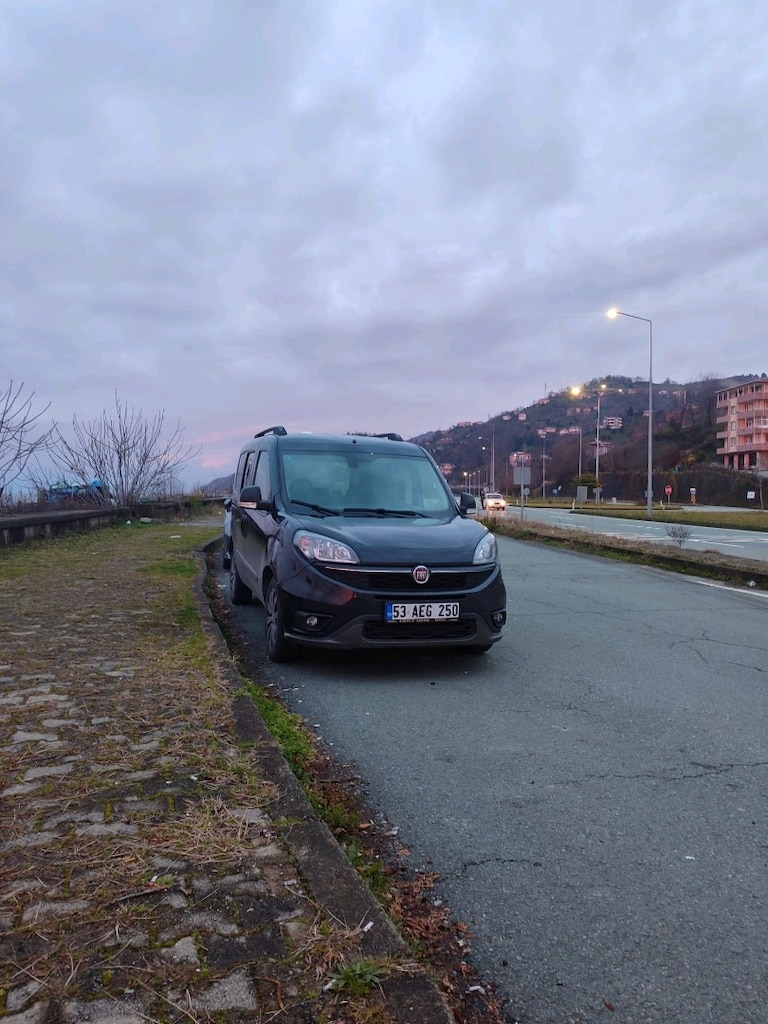 otomobil Ruhsatlı 2020 model Doblo - 3