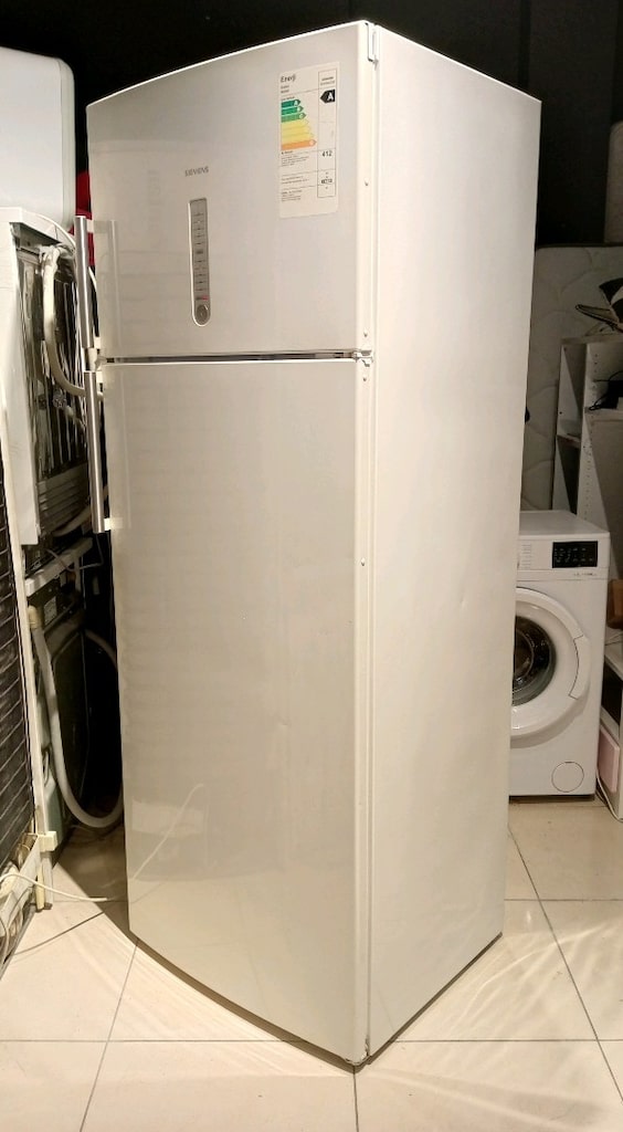 Siemens 378 Litre No Frost Buzdolabı temiz sağlam - 9