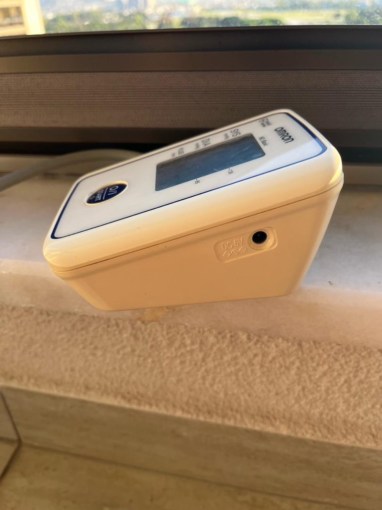 Omron M2 Basic Koldan Ölçer Dijital Tansiyon Aleti (Çok Temiz) - 5