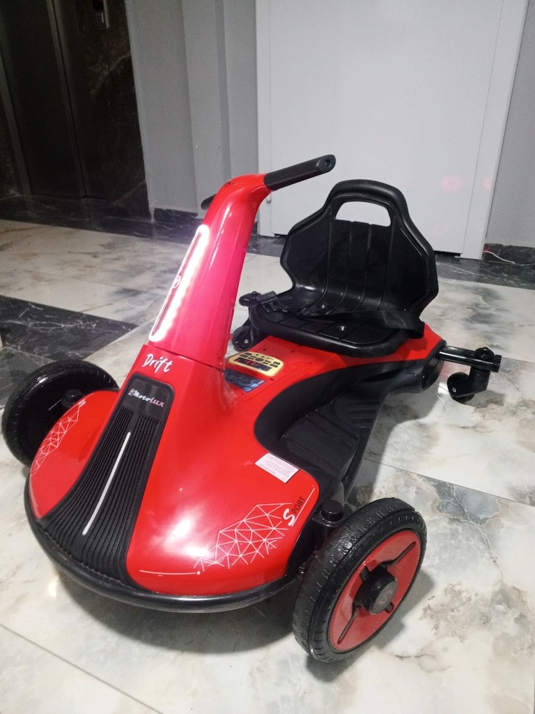 akülü drift araba - 3