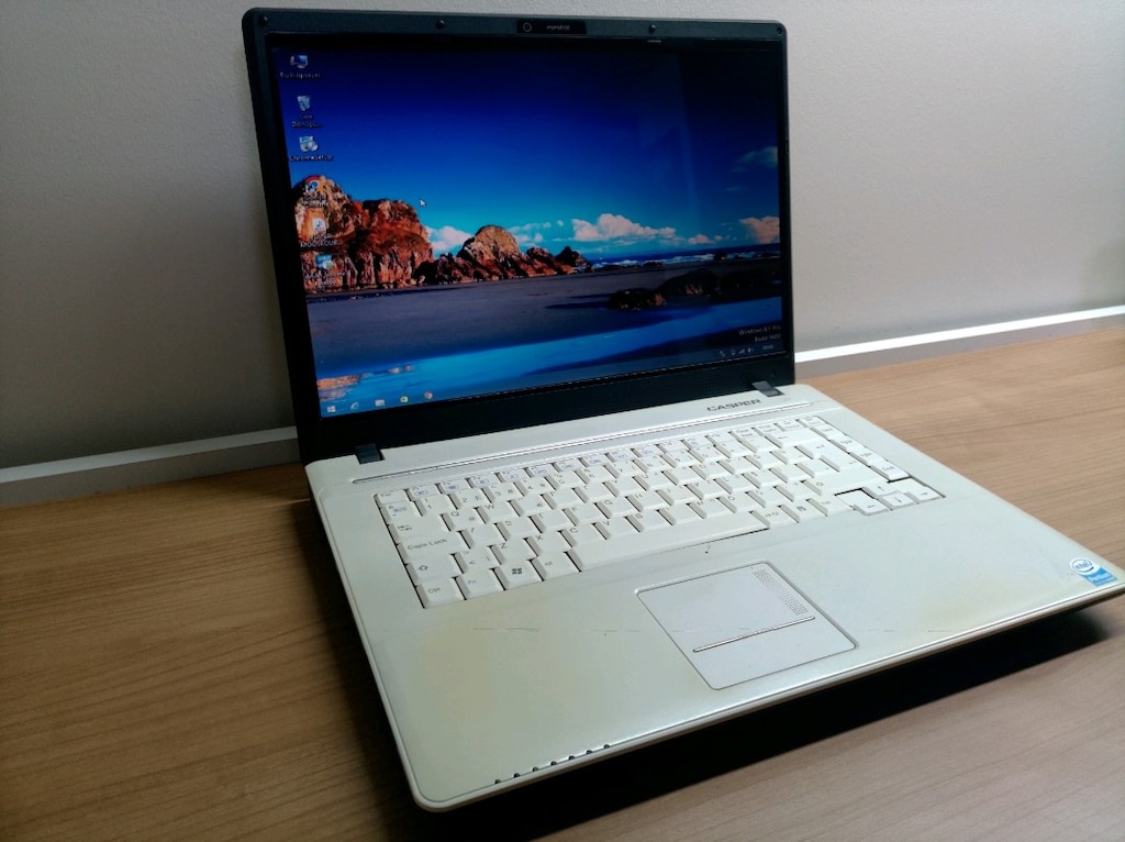 Casper laptop 120 gb SSD pentium intel core 2 - 4
