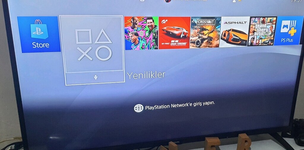 Playstation 4 500GB Temiz Orta Kasa - 4