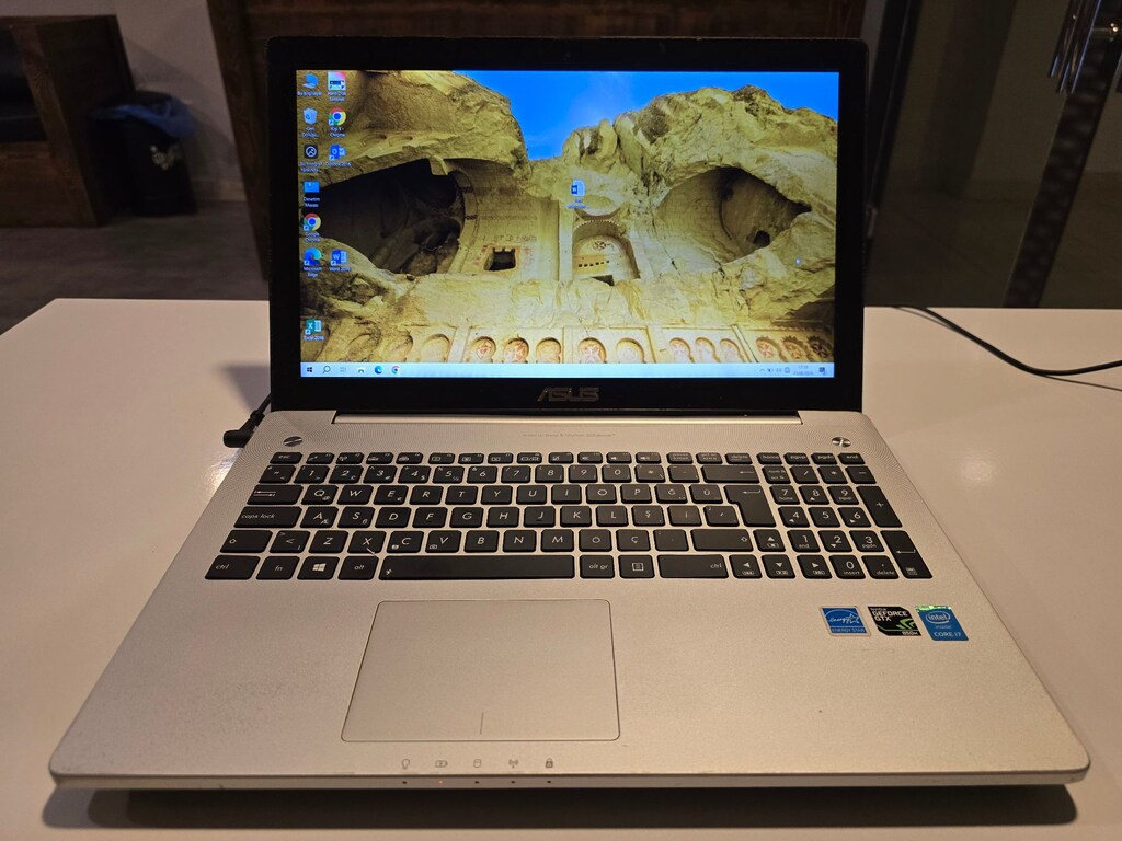 SÜPER FİYATA GÜÇLÜ 1080p İ7! +4GB GTX860M! +12GB RAM! +120GB SSD - 6