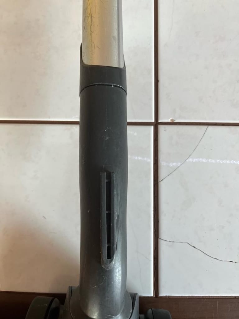 Electrolux UltraCaptic Süpürge Borusu ve Başlığı - 3