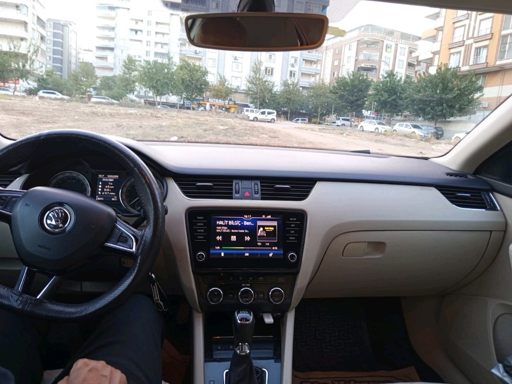 Memur arabası...Octavia Style 2017 Model Style Cr. - 10