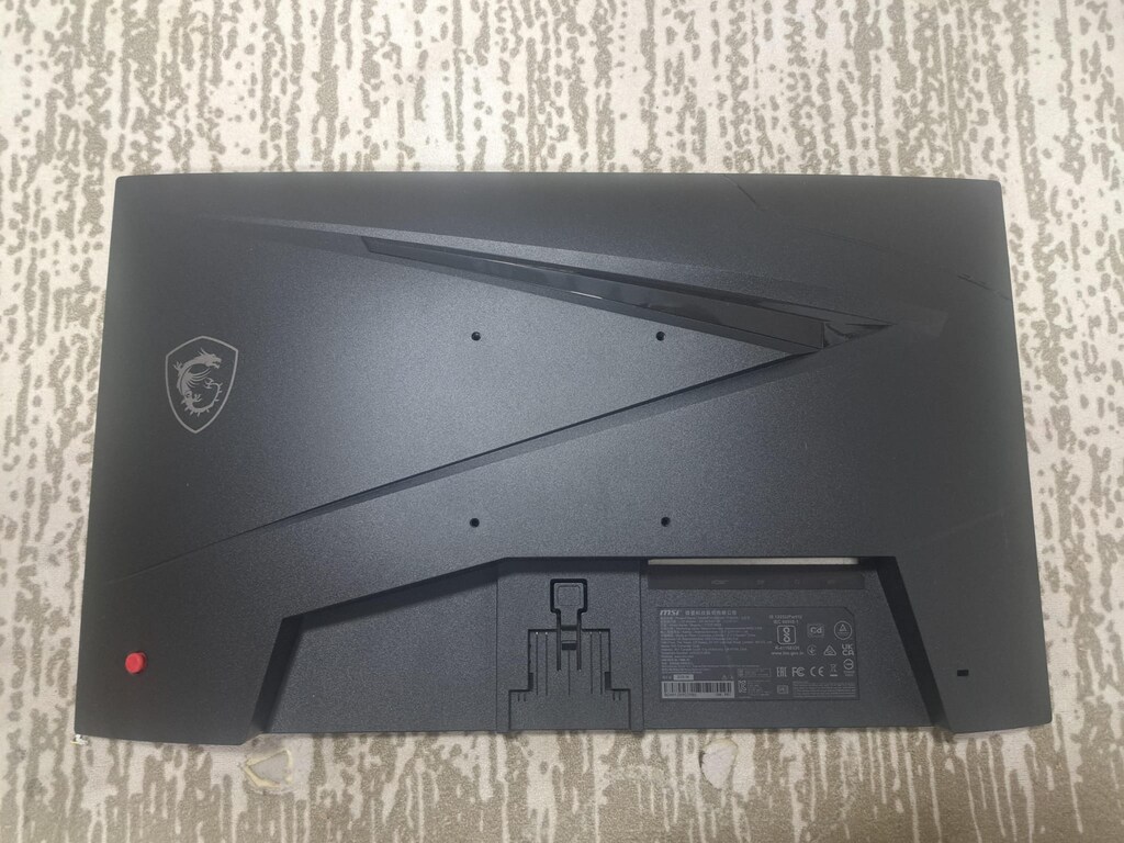 MSİ MAG 244F SIFIR KUTULU PANELİ KIRIK - 2