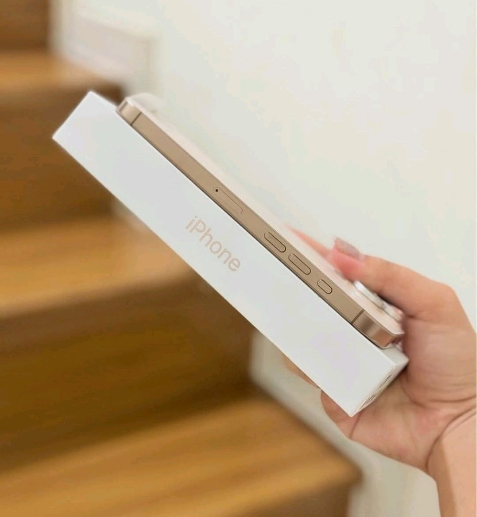 İlk Sahibinden İPhone 16 Promax - 3