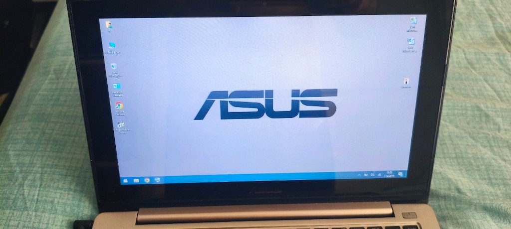 ASUS ULTRABOK_ 11.6 İNC _3. nesil_4gb ram_320 hdd. kelepir fiyata - 2