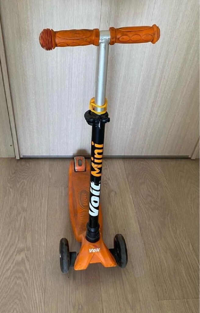 Volt Mini Scooter (Kask ve dizlik hediyesiyle) - 4