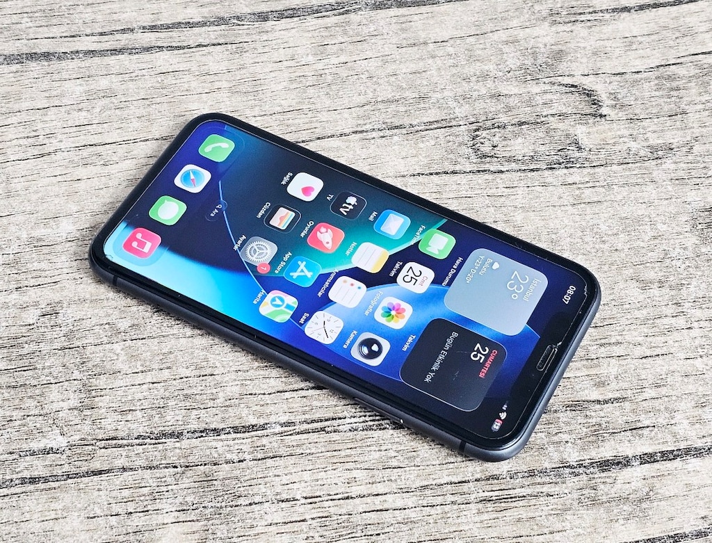 İPHONE 11 .128 GB TAMAMEN ORİJİNAL SORUNSUZ - 10
