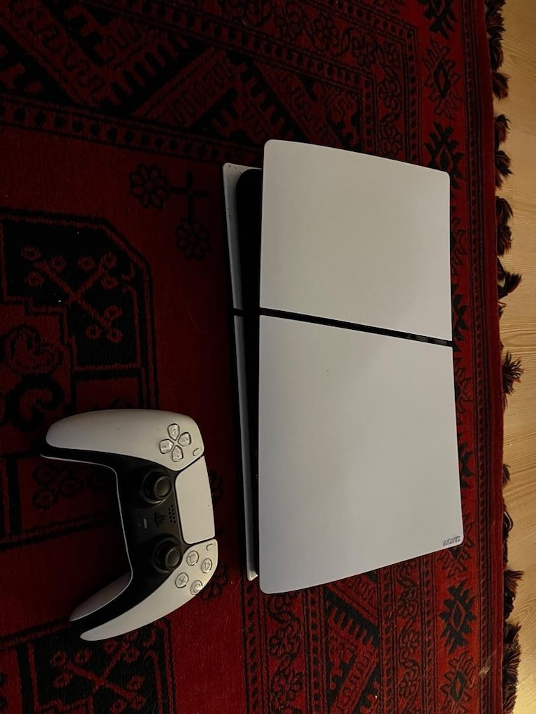 ps5 slim - 5